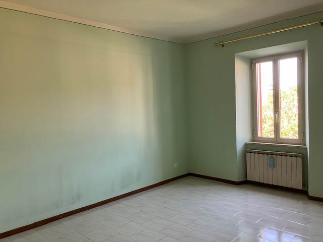 seconda camera appartamento primo piano