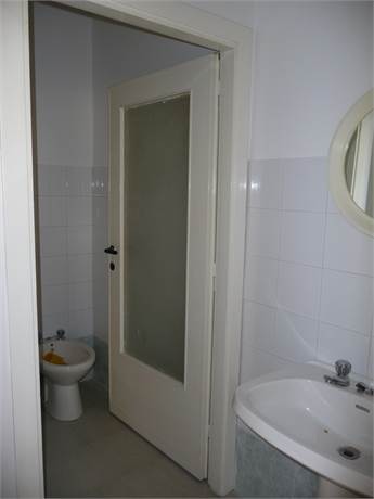 antibagno e bagno sala d'attesa