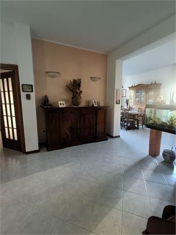 ingresso primo piano