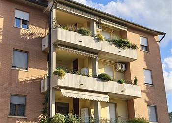 3 locali In Vendita a Perugia